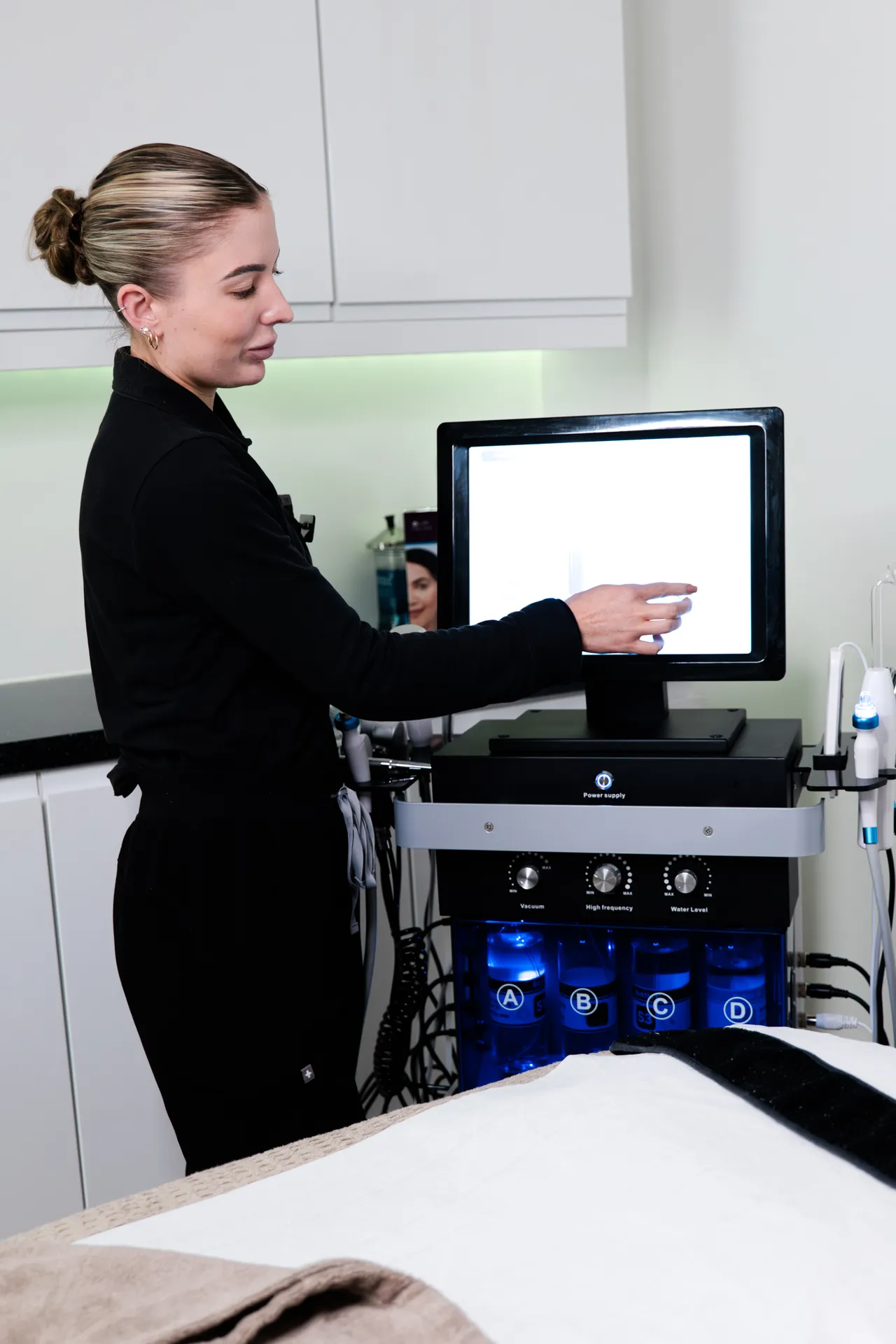 Hydradermabrasion Facial Leicestershire